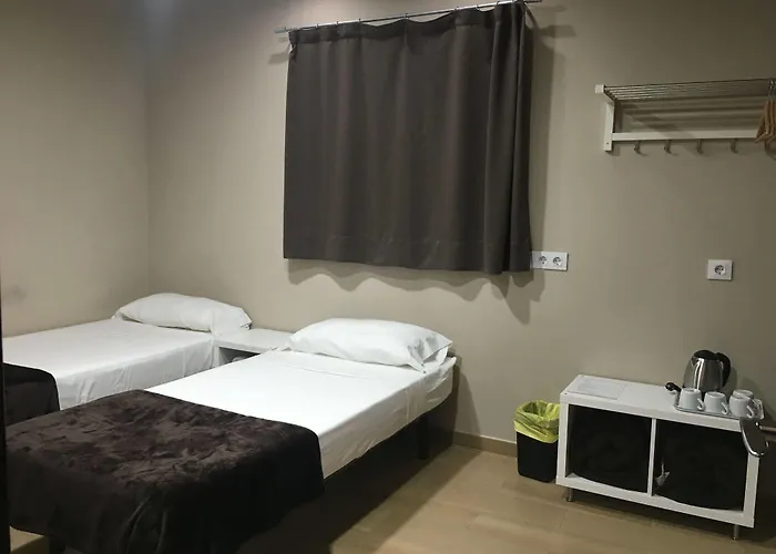 Laramond 게스트하우스 4*