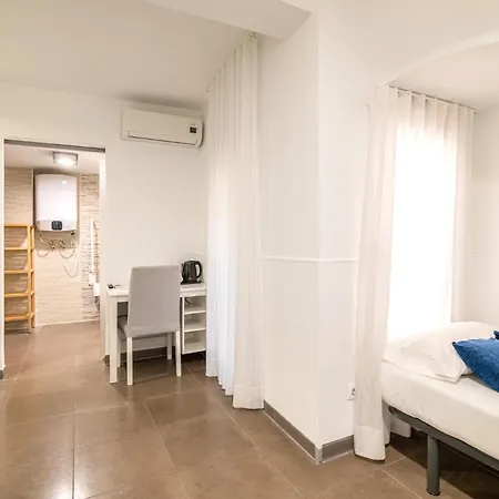 Pensión Laramond 3*